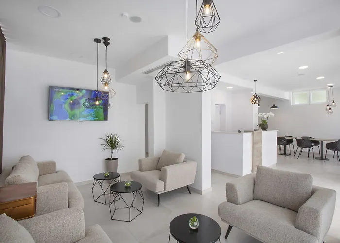 Boutique Intermezzo - Pag Centre Pag Town