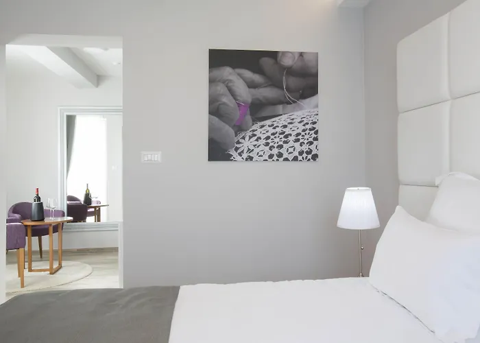 Boutique Intermezzo - Pag Centre فندق 4*