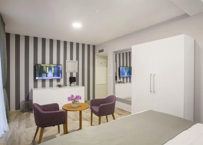 فندق Boutique Intermezzo - Pag Centre 4*