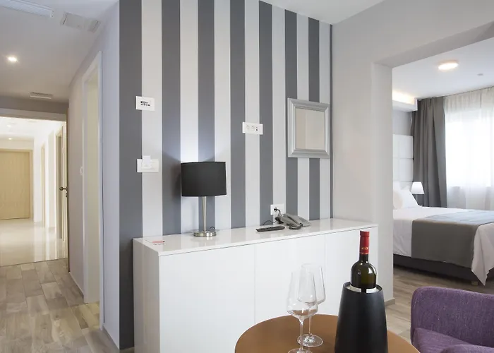 Boutique Intermezzo - Pag Centre فندق باغ