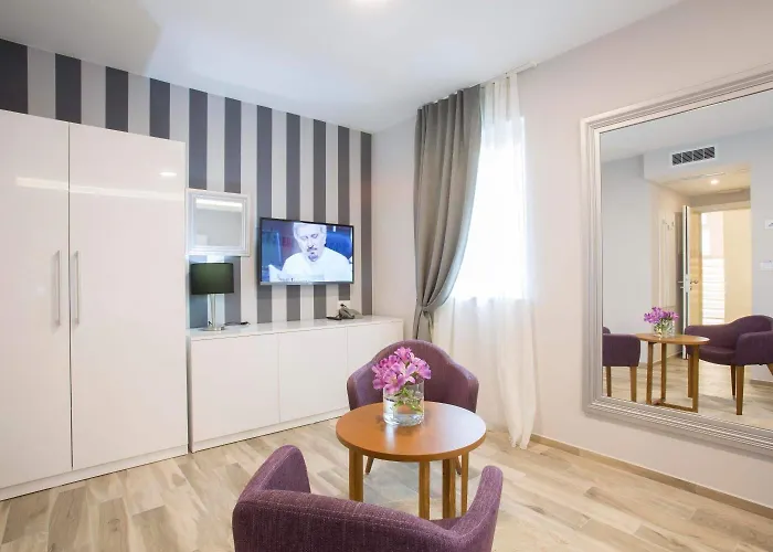 فندق Boutique Intermezzo - Pag Centre باغ