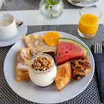 Boutique Intermezzo - Pag Centre 4*