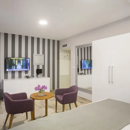 Hotel Boutique Intermezzo - Pag Centre 4*