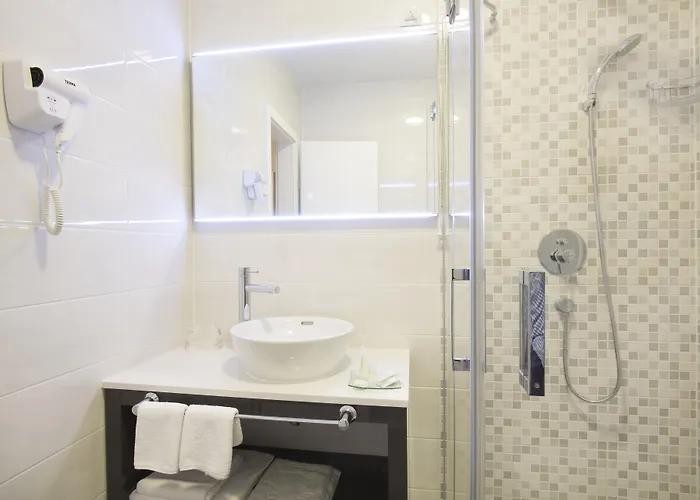 Boutique Intermezzo - Pag Centre 4* Паг