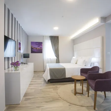 Boutique Intermezzo - Pag Centre Pag Town