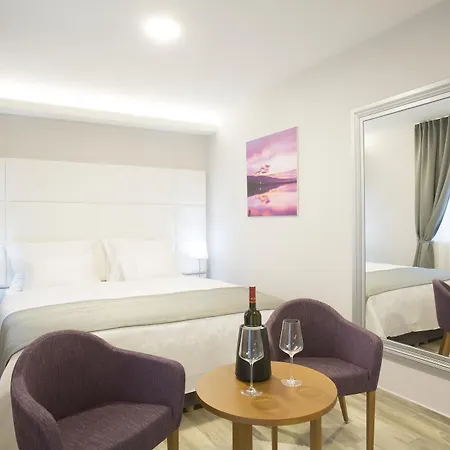 Hotel Boutique Intermezzo - Pag Centre 4*
