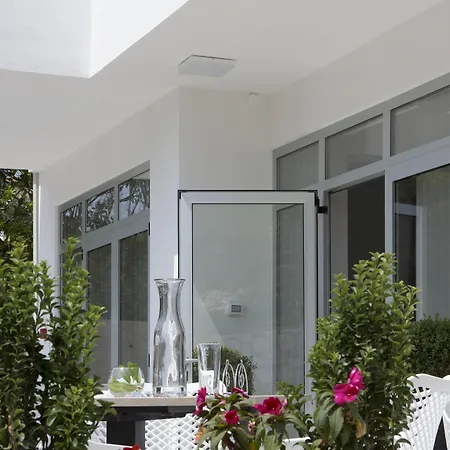 Boutique Intermezzo - Pag Centre 4*