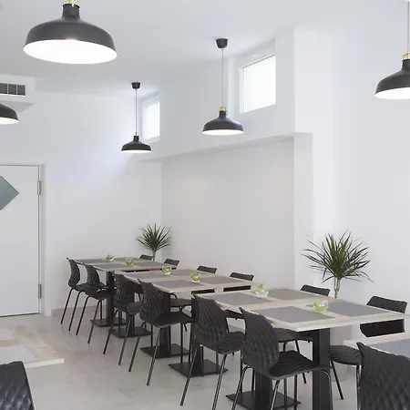 Boutique Intermezzo - Pag Centre 4*