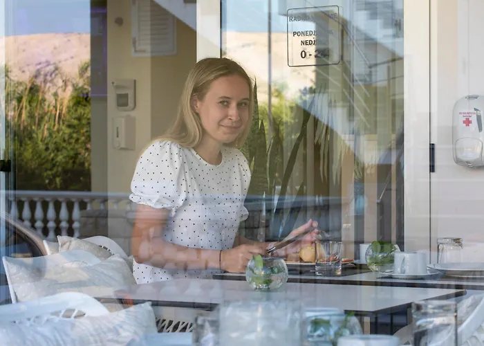 Boutique Intermezzo - Pag Centre 호텔 파그